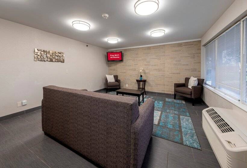 فندق Hometown Inn By Red Roof East Syracuse