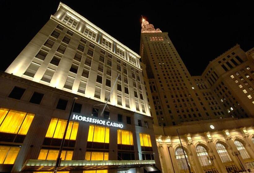 فندق Ramada By Wyndham Cleveland Independence