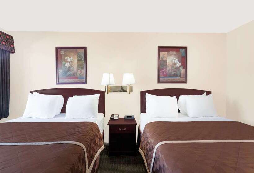 ホテル Travelodge By Wyndham Barstow