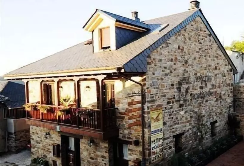 Hostal Rural La Casa Del Peregrino