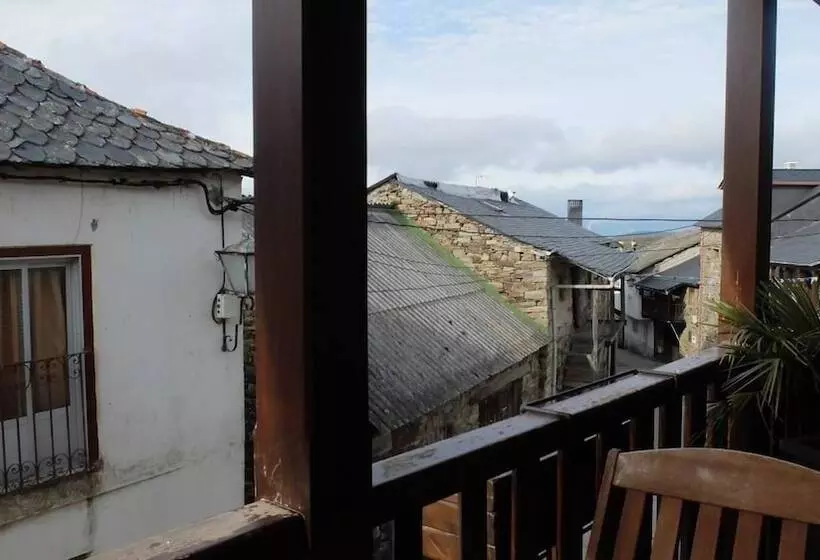 Hostal Rural La Casa Del Peregrino