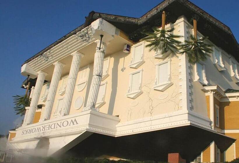 Blue Lagoon Cinema By Eden Crest