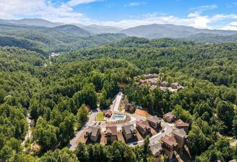 Blue Lagoon Cinema By Eden Crest