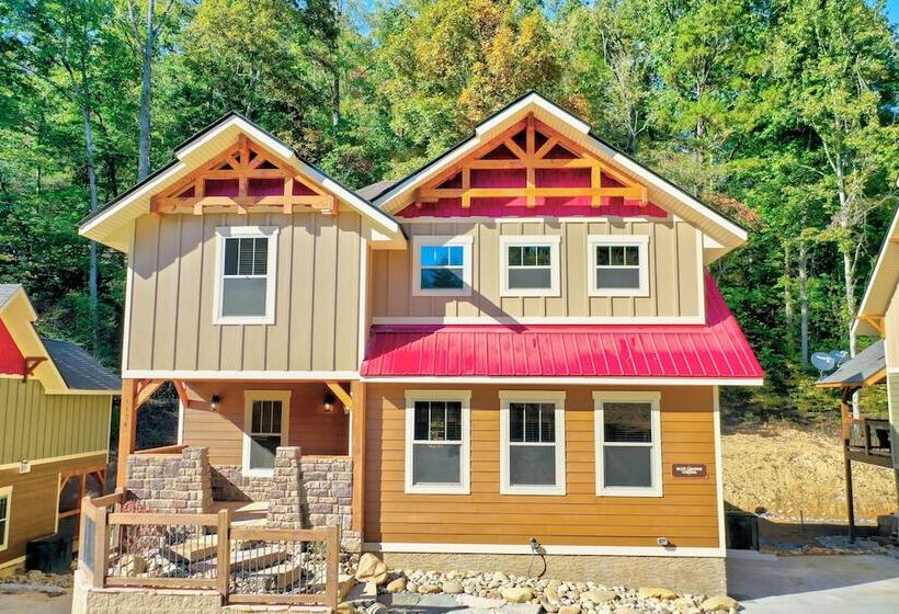 Blue Lagoon Cinema By Eden Crest