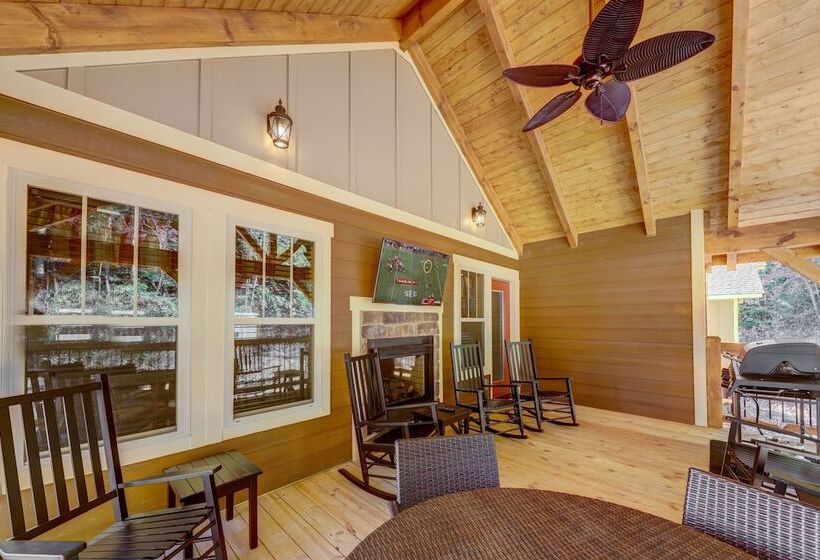 Blue Lagoon Cinema By Eden Crest