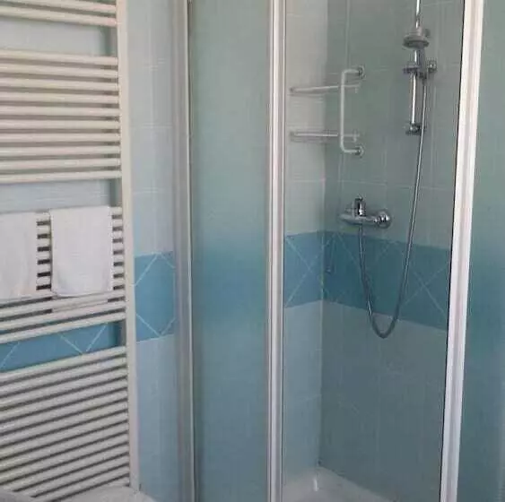 簡易ホテル Albergo Centrale