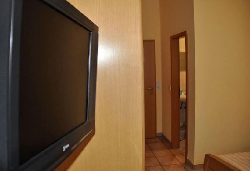 בית מלון כפרי Im Brühler Hof