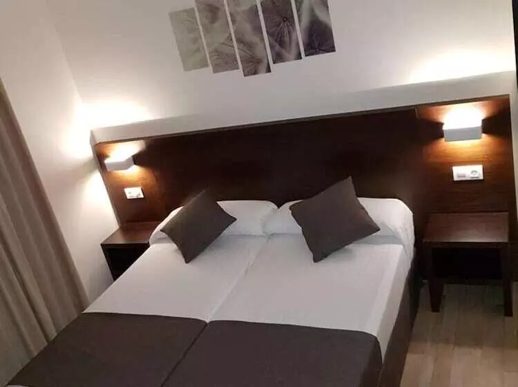 ペンション Complejo O Piñeiral