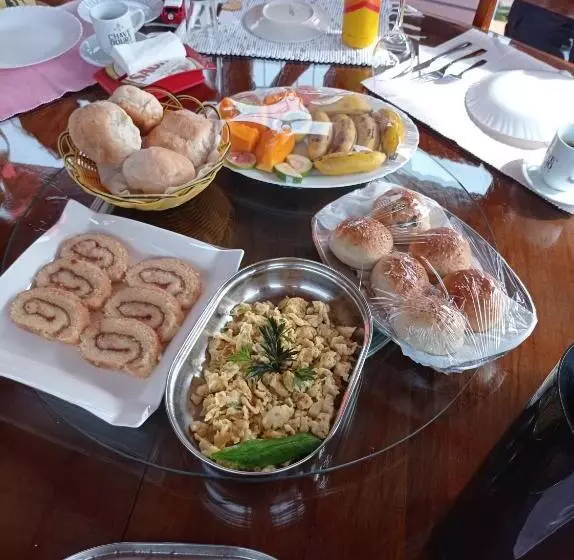 پانسیون Residencial Brigada