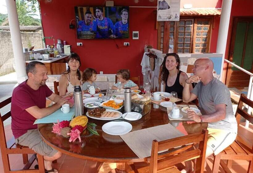 پانسیون Residencial Brigada