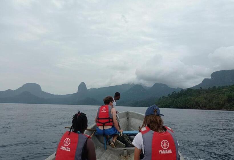 پانسیون Residencial Brigada