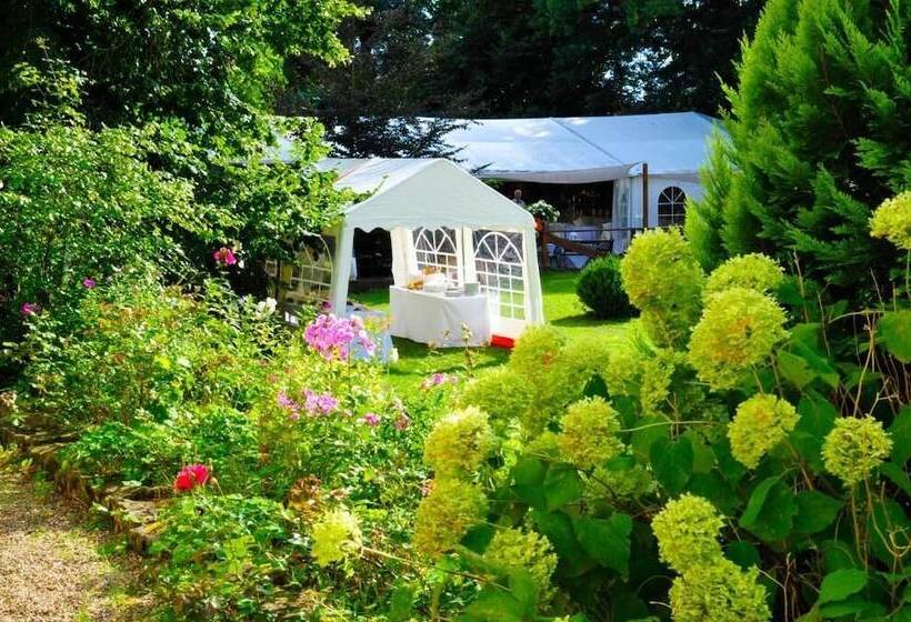 بنسيون Schloss Dretzel