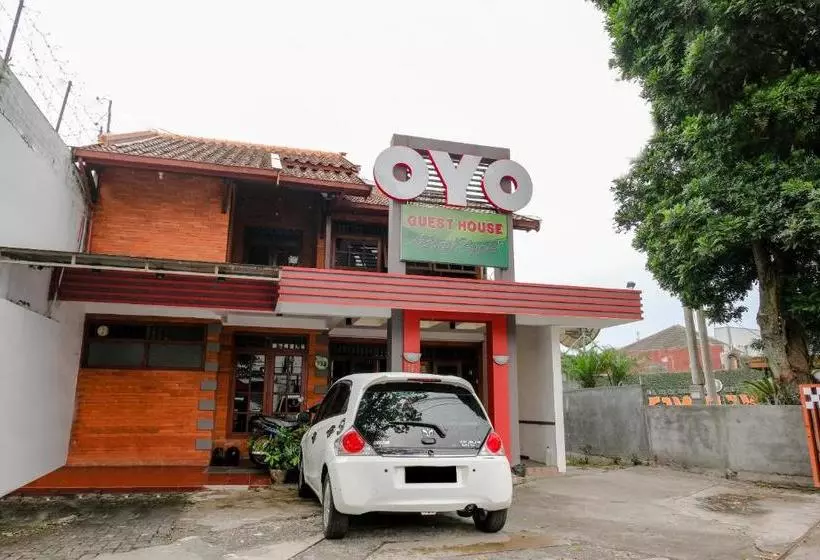 هتل Oyo 2060 Adam S Apple Family Residence