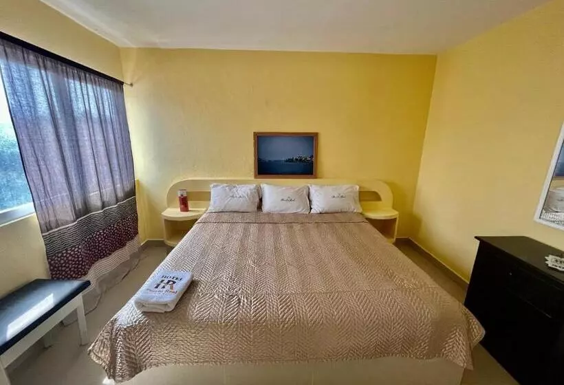 هتل Puerto Real Coatzacoalcos