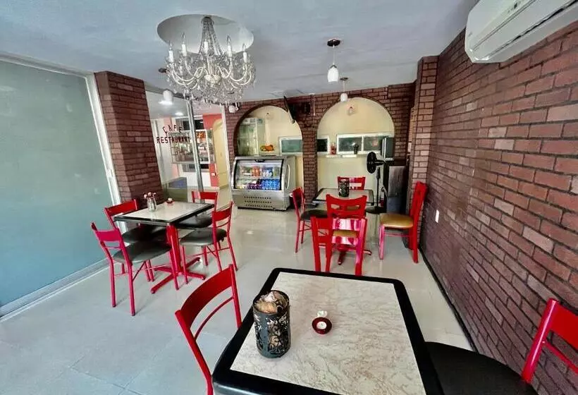 هتل Puerto Real Coatzacoalcos