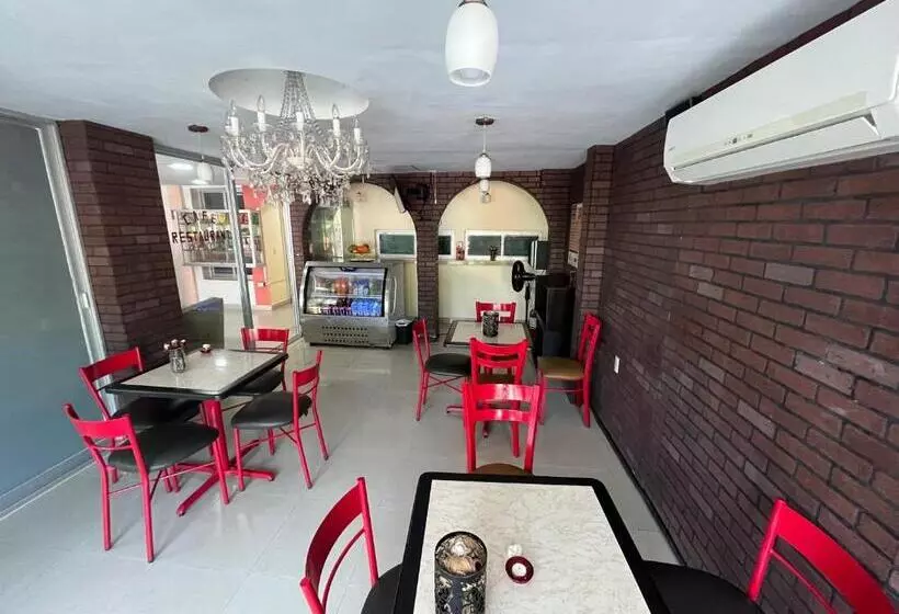 هتل Puerto Real Coatzacoalcos