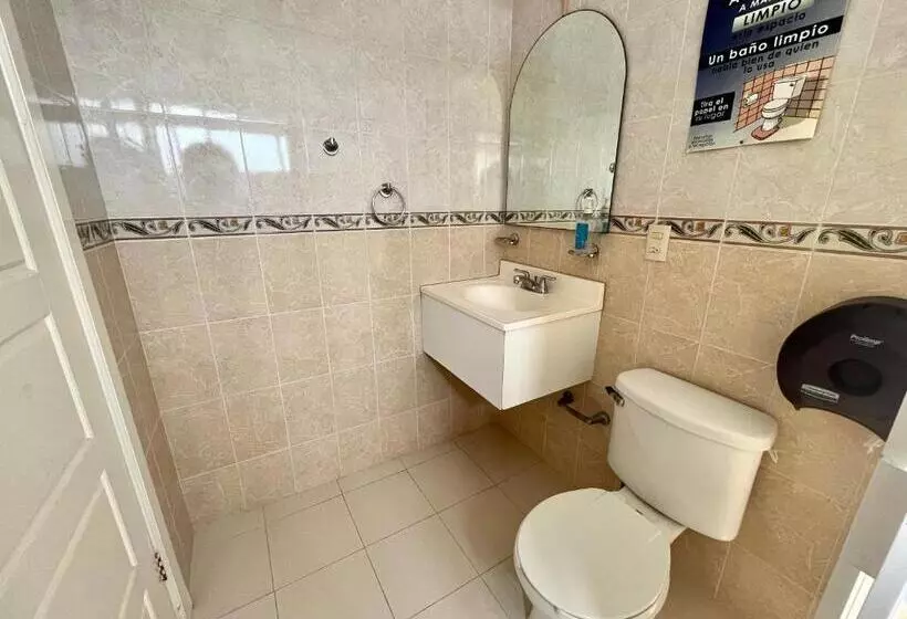 هتل Puerto Real Coatzacoalcos