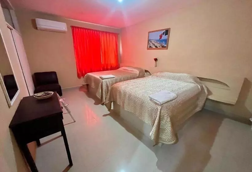 هتل Puerto Real Coatzacoalcos