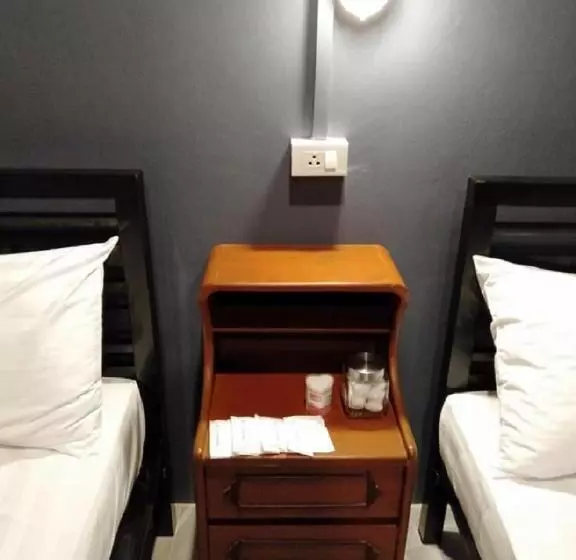 Bedcabin Hostel