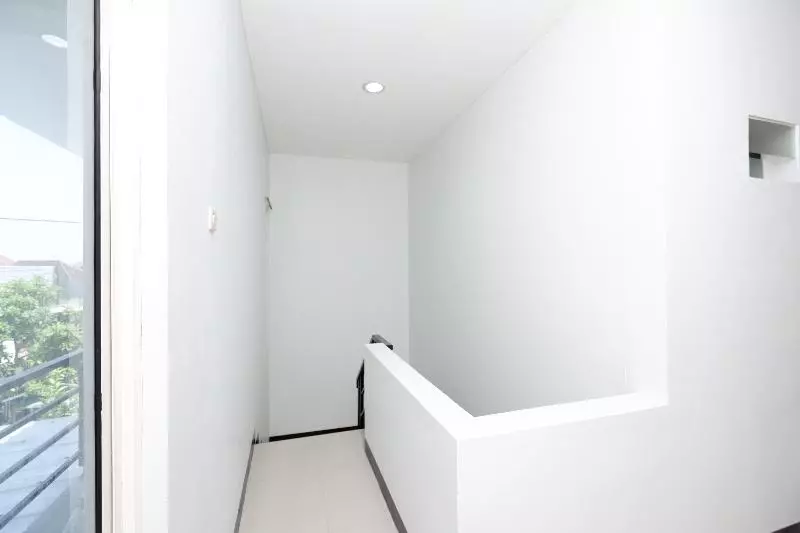 Hotel Oyo 1565 Palebon Residence