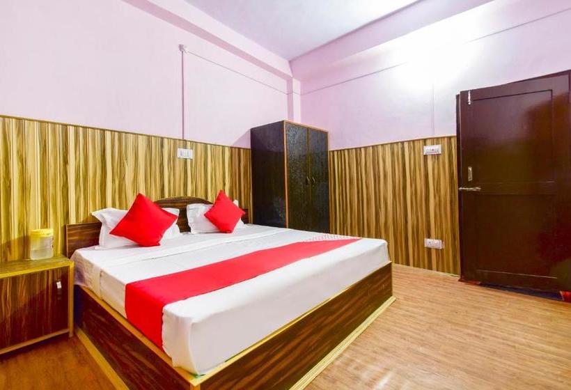 בית מלון כפרי Oyo 62669 Rajkamal Guest House