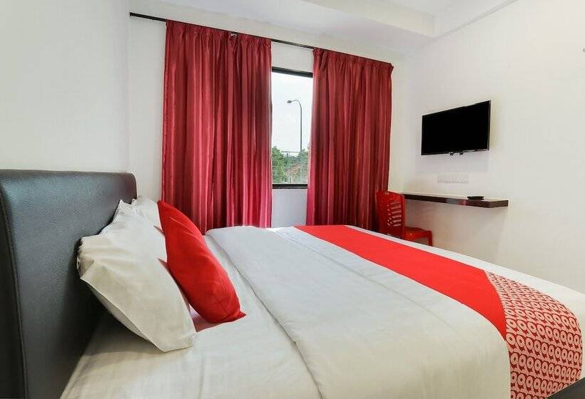 Hotel Oyo 89495 Rich