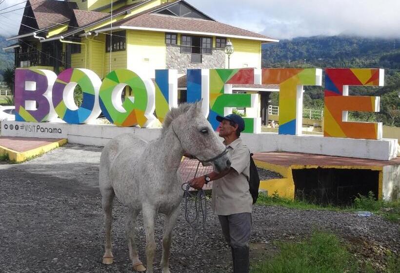 بنسيون Aparthotel Boquete Apartments