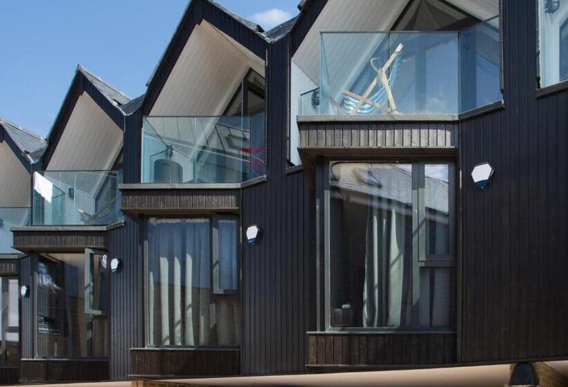 Warehouse Holiday Lets