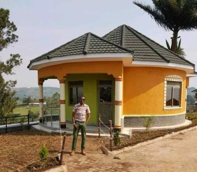 هتل Karobwa Summit View