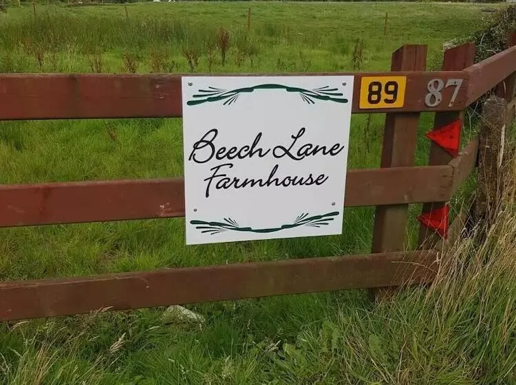 تختخواب و صبحانه Beech Lane Farmhouse