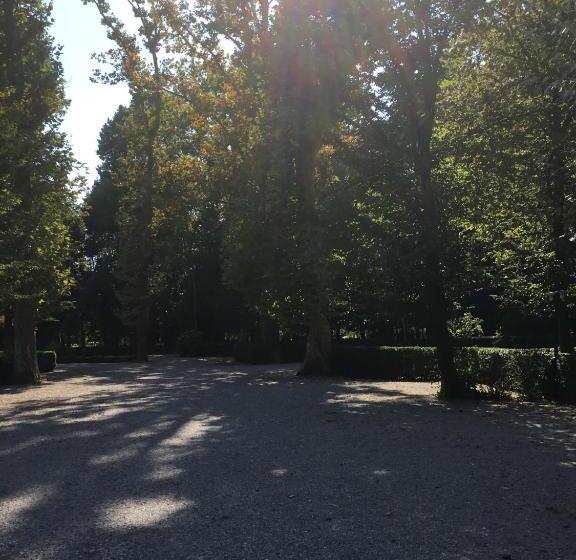 تختخواب و صبحانه Villa Rigatti