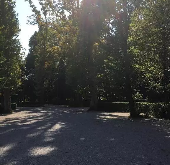 تختخواب و صبحانه Villa Rigatti