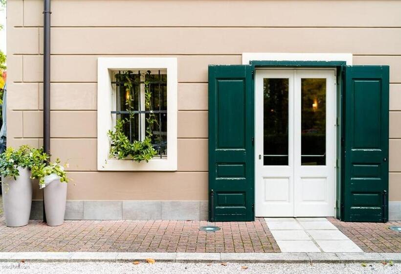 تختخواب و صبحانه Villa Rigatti