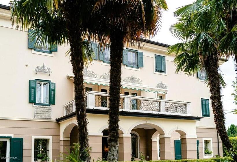 تختخواب و صبحانه Villa Rigatti