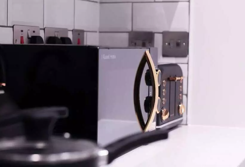 Everest Lodge Serviced Apartment