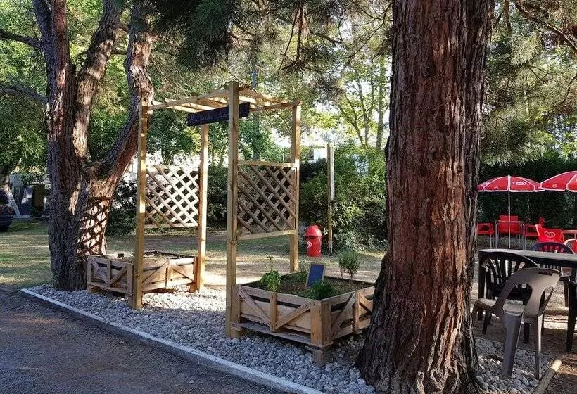 ホテル Camping Moulin Du Roy