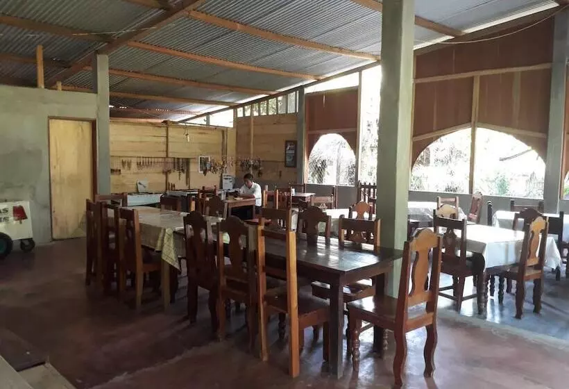 ホテル Centro Ecoturistico Yaajche