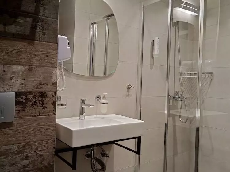 ペンション Elizabeth Queen Luxury Rooms