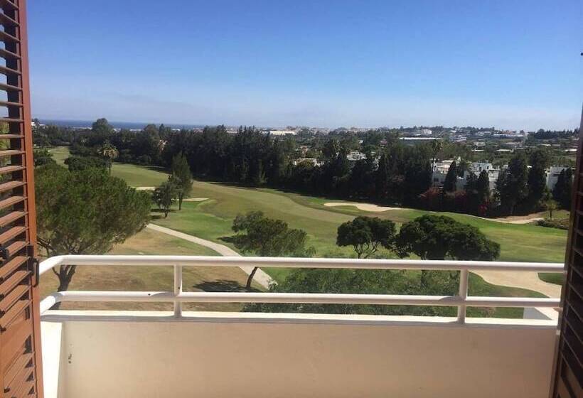 Penthouse First Line Golf Marbella