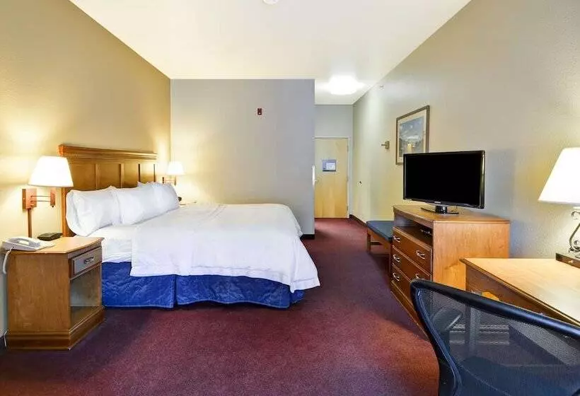 هتل Hampton Inn Bozeman