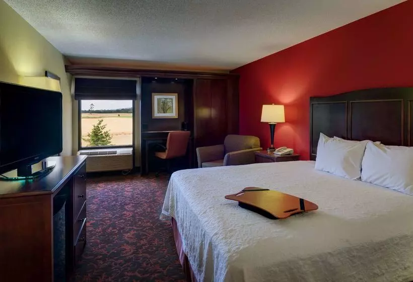 Отель Hampton Inn Chambersburg