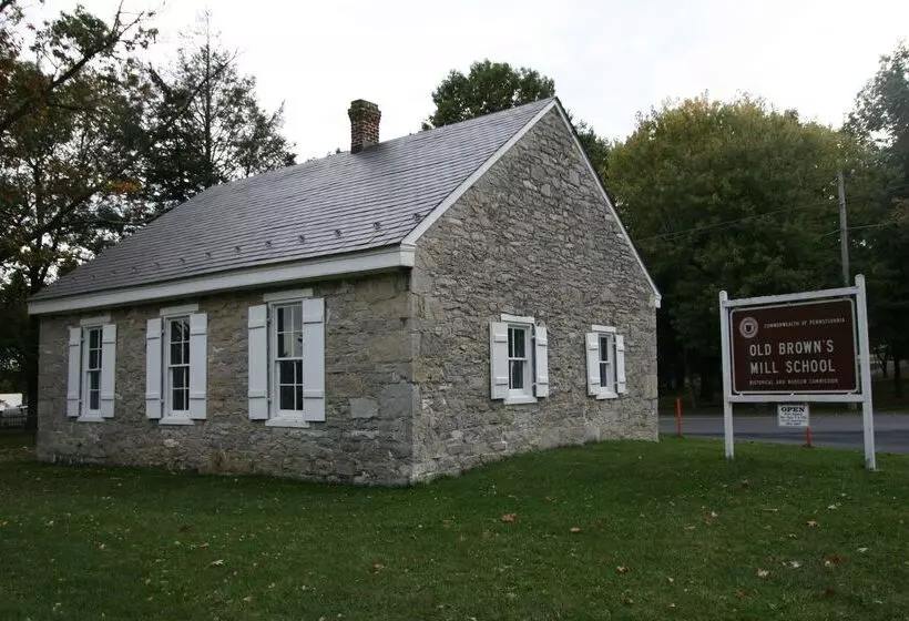 Отель Hampton Inn Chambersburg