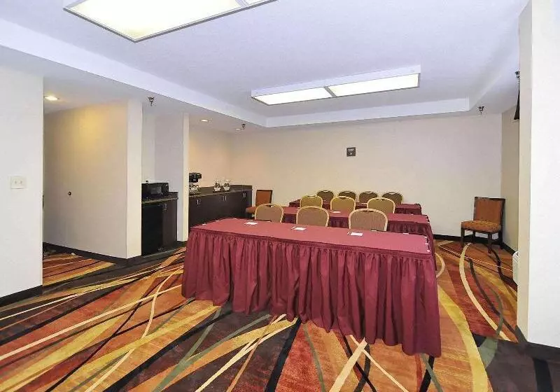 酒店 Hampton Inn Eden