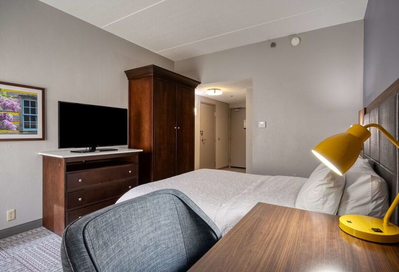 酒店 Hampton Inn Janesville
