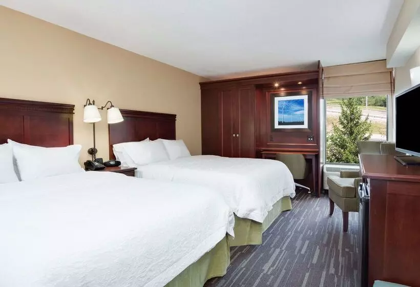 Отель Hampton Inn Somerset