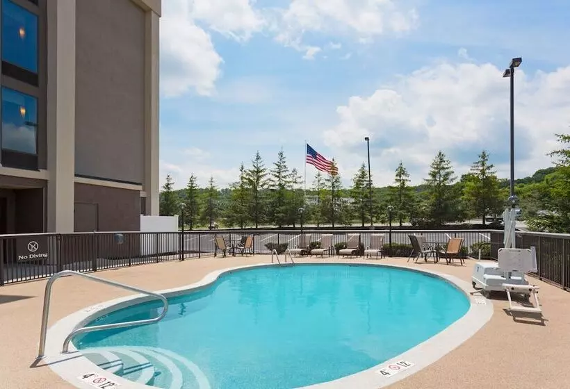 Отель Hampton Inn Somerset