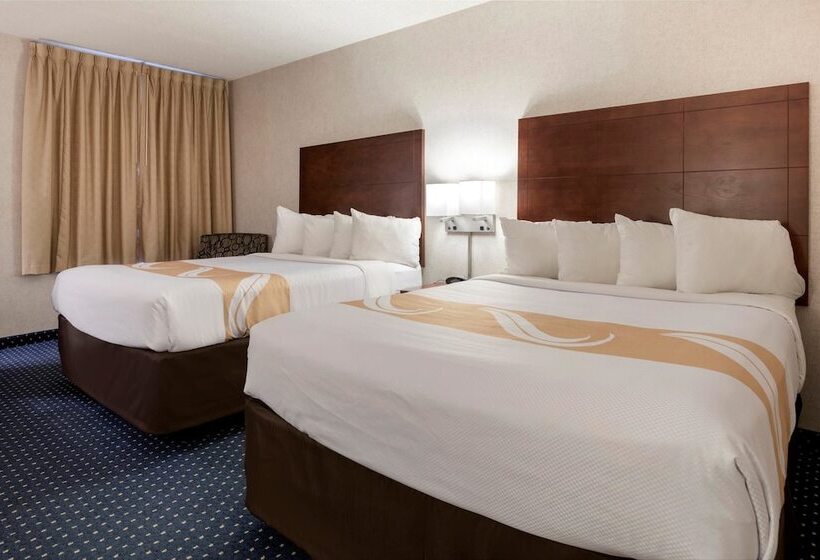 فندق Quality Inn Auburn Hills   Detroit North