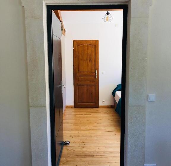 مبيت وإفطار La Chambre Haute