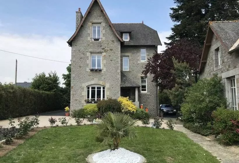 ベッドアンドブレックファースト Le Clos Saint Brice