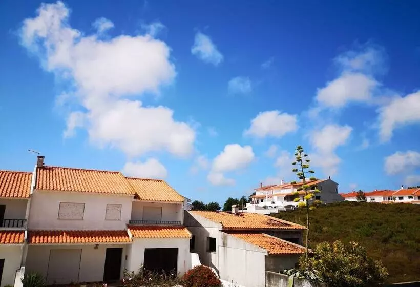 پانسیون Guilhim Guest House